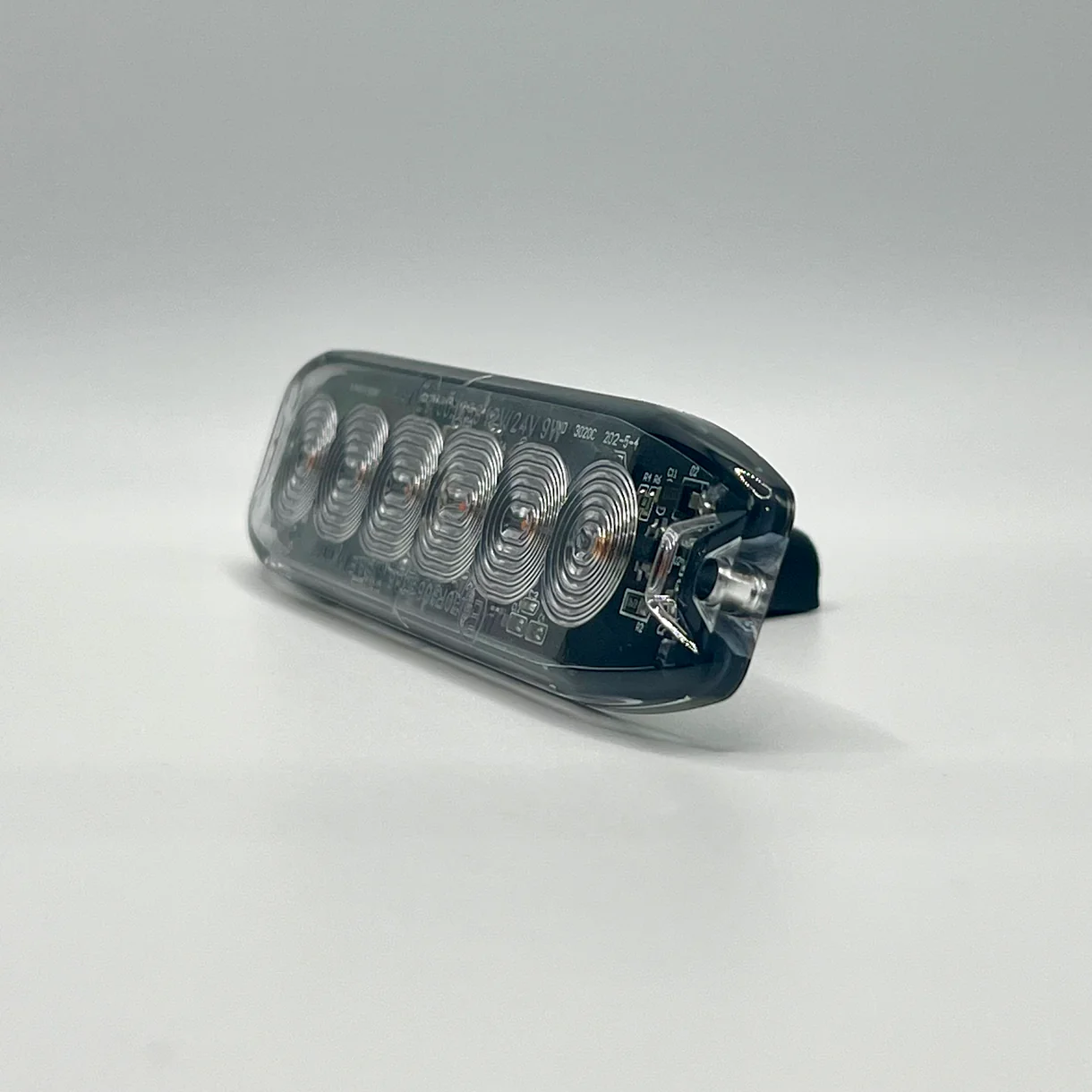 ULTRASLIM6 Low Profile 6 LED CLASS 1 Amber Perimeter Warning Light